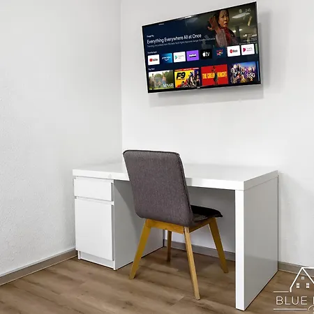 Blue House - Your Accomodation