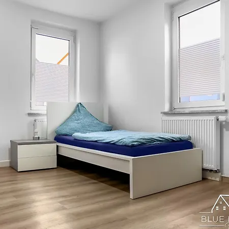 Blue House - Your Accomodation شقة توتلِنغين
